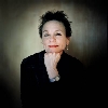 Napovedi
na sliki Laurie Anderson